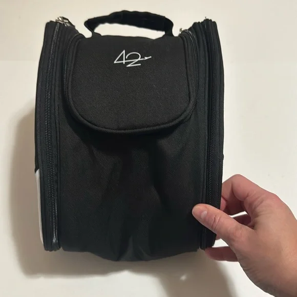 42Travel | Bags | Black 42 Travel Hanging Toiletry Bag | Poshmark 42Travel | Bags | Black 42 Travel Hanging Toiletry Bag | Poshmark